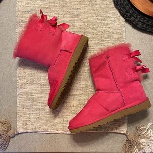 light pink uggs